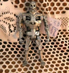 5.5 INCHES 1991 TERMINATOR BY CAROLCO KENNER ACTION FIGURE IN SILVER
